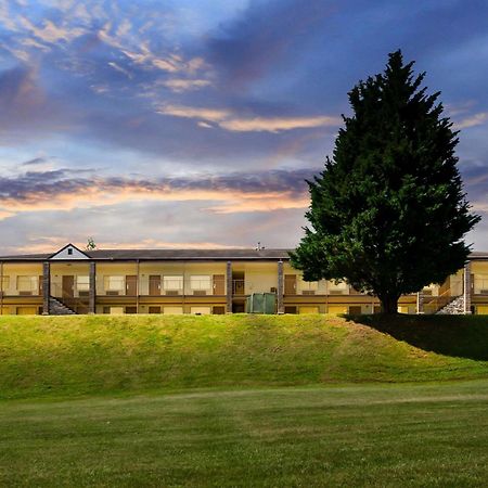 Econo Lodge Lynchburg Eksteriør bilde