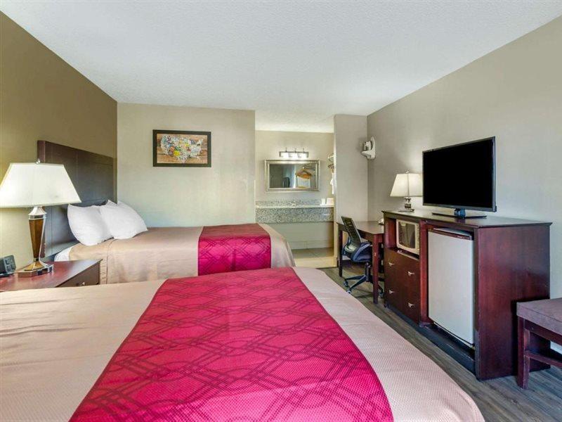Econo Lodge Lynchburg Eksteriør bilde