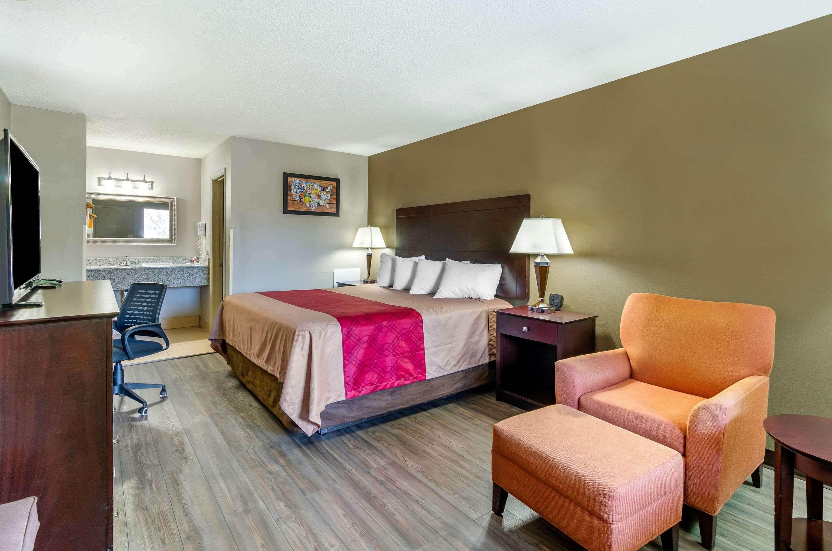 Econo Lodge Lynchburg Eksteriør bilde