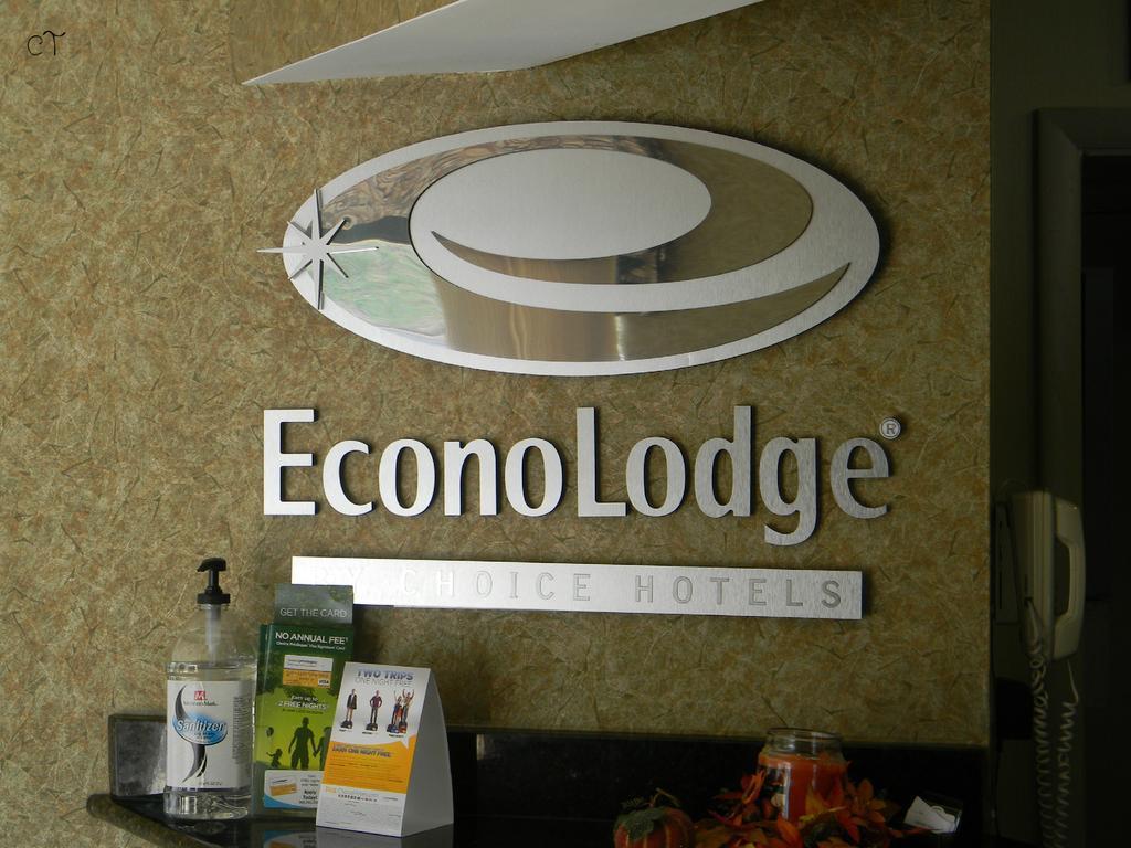 Econo Lodge Lynchburg Eksteriør bilde