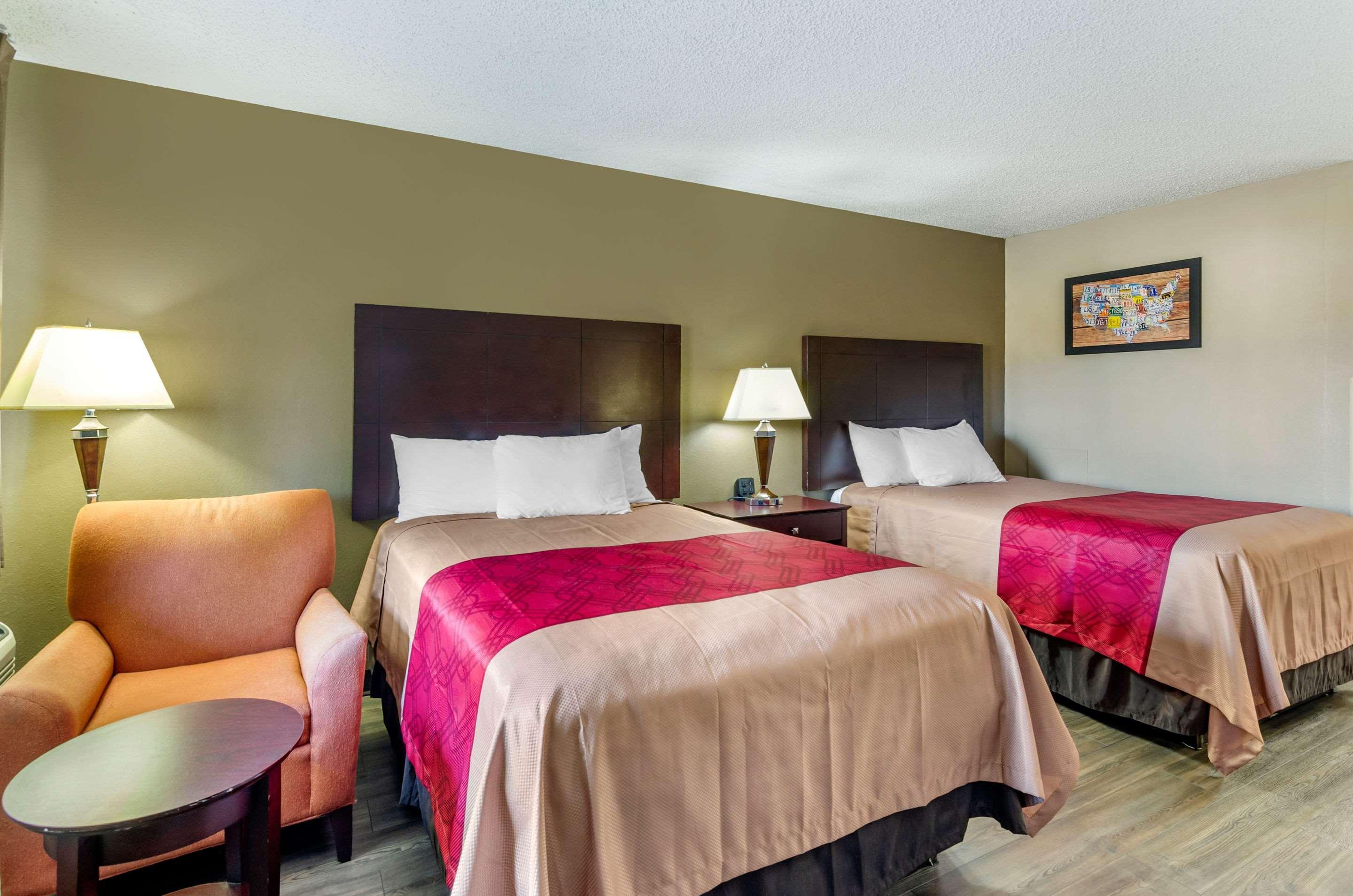 Econo Lodge Lynchburg Eksteriør bilde