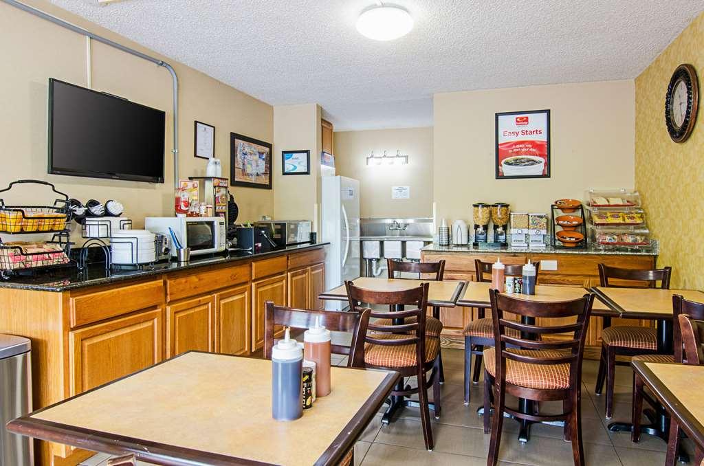 Econo Lodge Lynchburg Restaurant bilde