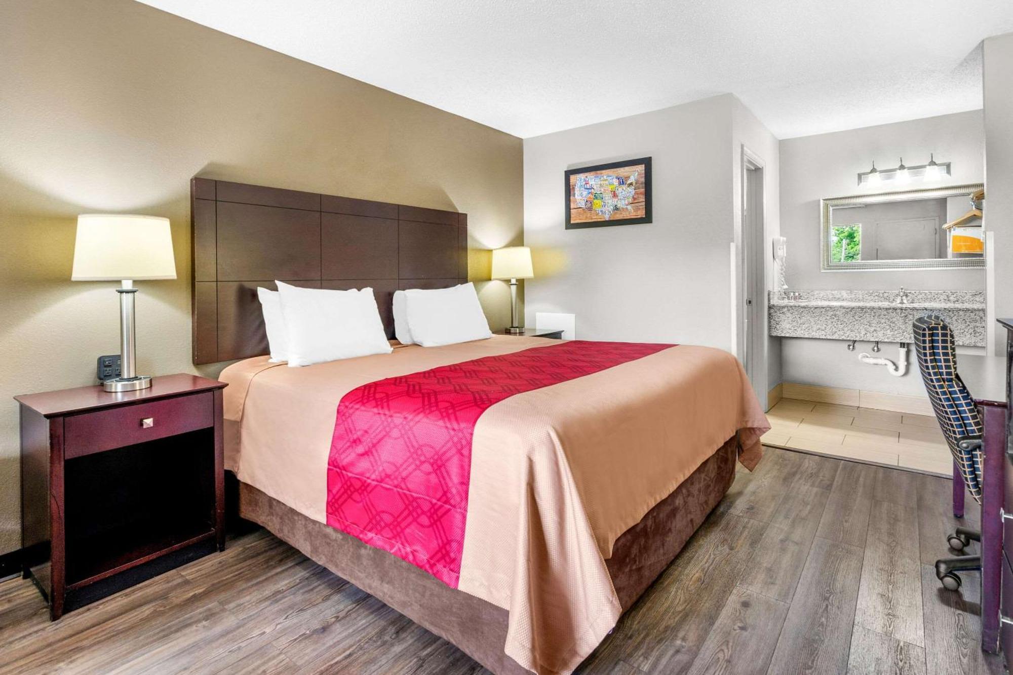 Econo Lodge Lynchburg Eksteriør bilde