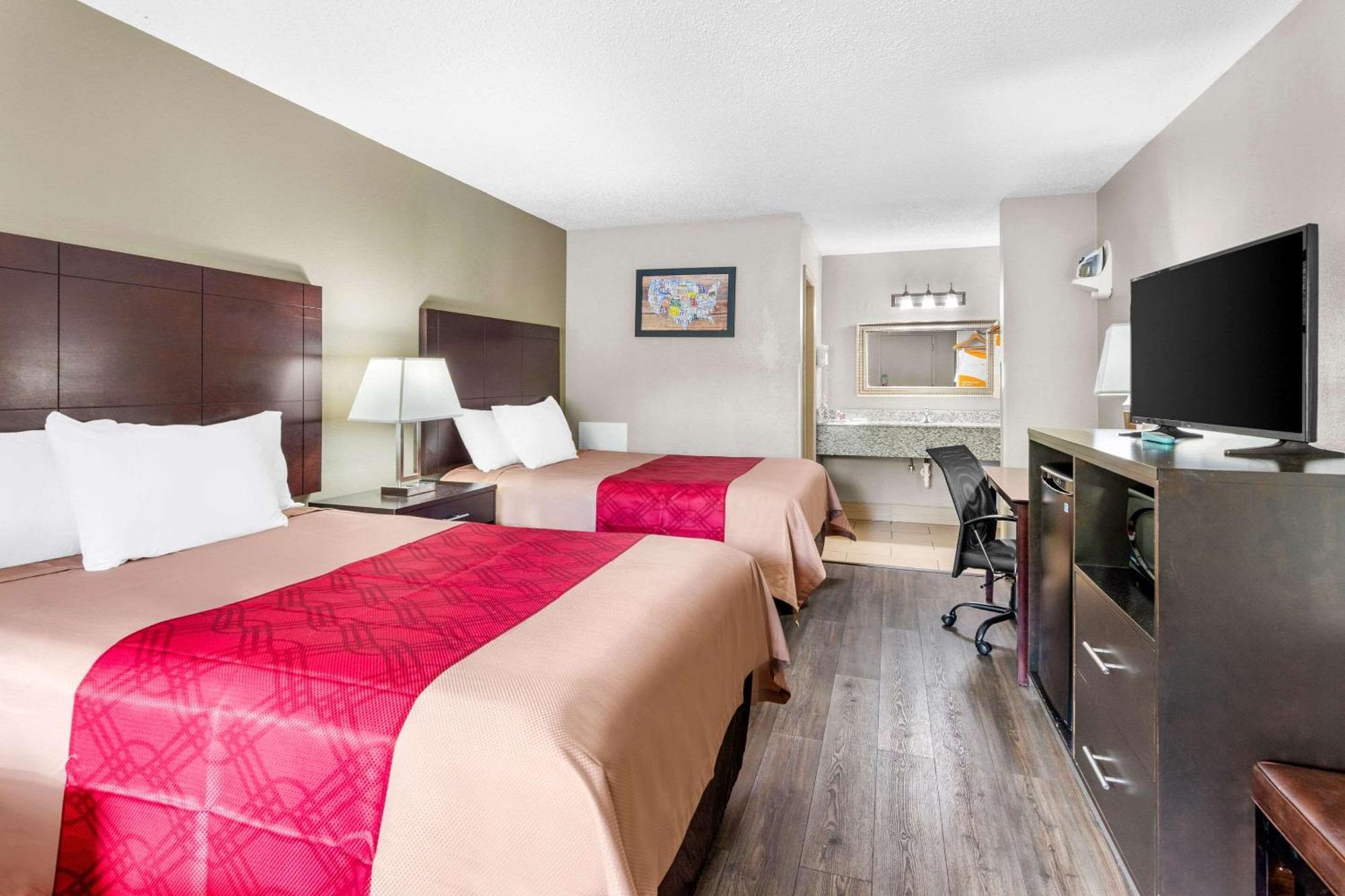 Econo Lodge Lynchburg Eksteriør bilde