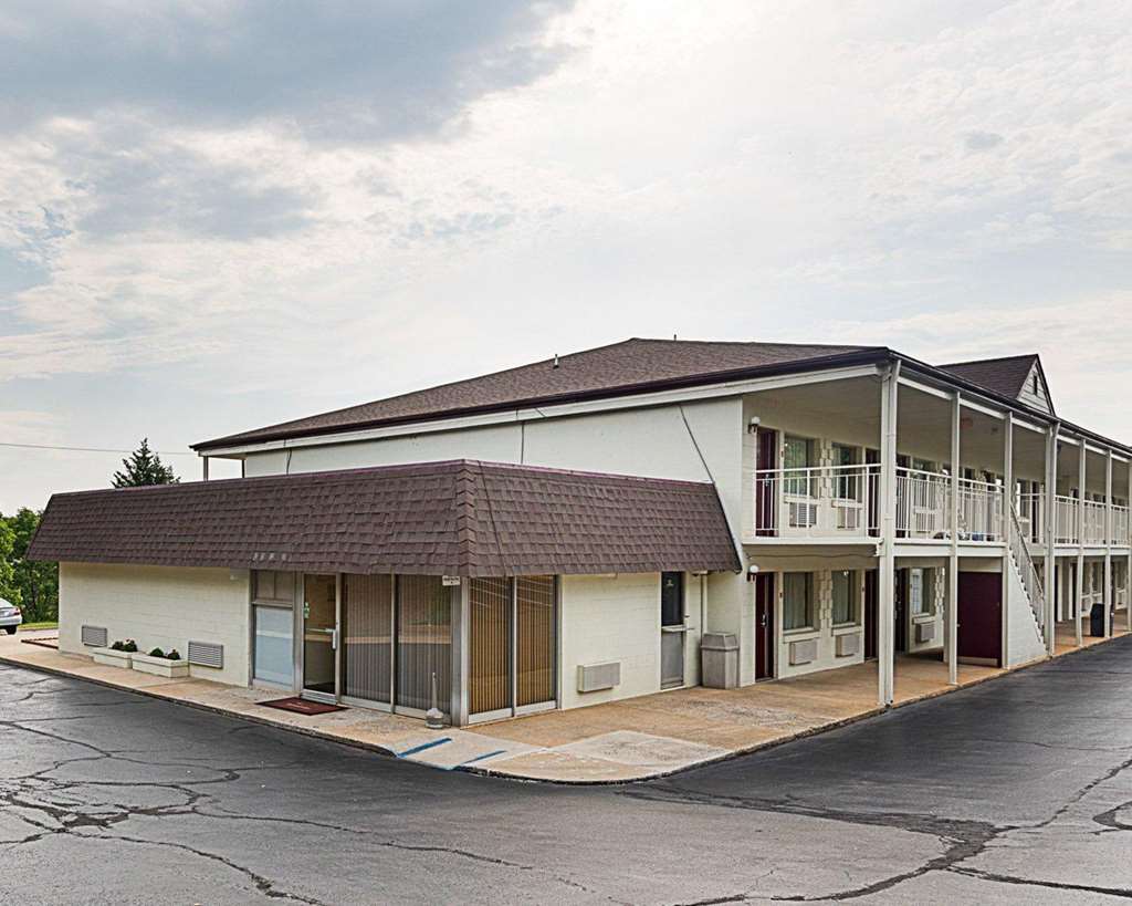 Econo Lodge Lynchburg Eksteriør bilde
