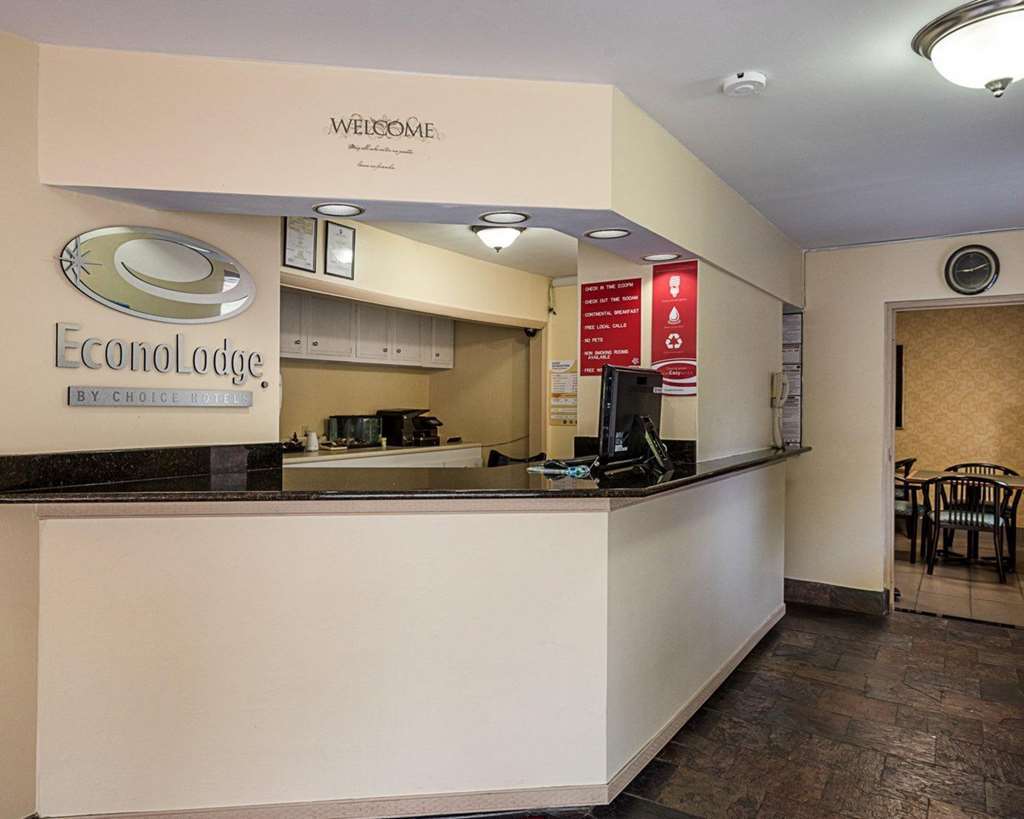 Econo Lodge Lynchburg Interiør bilde